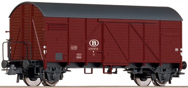 2 axle Box car<br /><a href='images/pictures/Roco/67352.jpg' target='_blank'>Full size image</a>